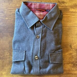 NWOT Men's Grey Flannel Shirt Medium Long‎ Sleeve Button Down Casual Outdoor